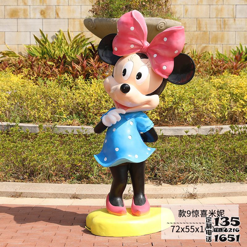 景區(qū)一只穿藍色裙子玻璃鋼彩繪米老鼠米妮雕塑 景區(qū)一只穿藍色裙子玻璃鋼彩繪米老鼠米妮雕塑